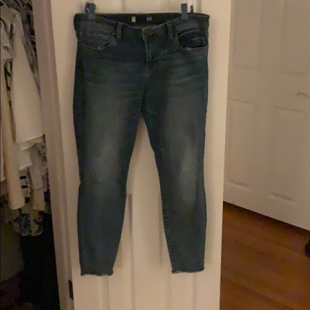 Kut Connie ankle size 12, raw hem